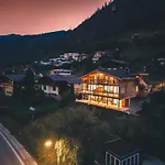 Tauernflair Premium Casa 아파트