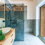 Tauernflair Premium Casa * 푸슈안데르글로크네르스트라세